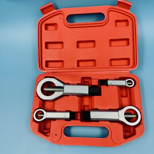 Изображение товара Набор гайколомов (гайкорезов) 927 мм, 4 предмета инструмент для удаления прикипевших и ржавых гаек