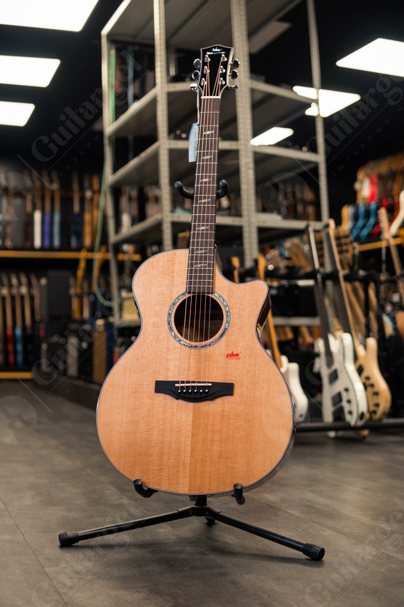 Трансакустическая гитара Kepma F2SE GA NAT с чехлом