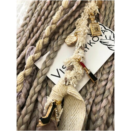 VISHNAYKOVA Ручной комплект кос в тематике CHANEL с аромашармом