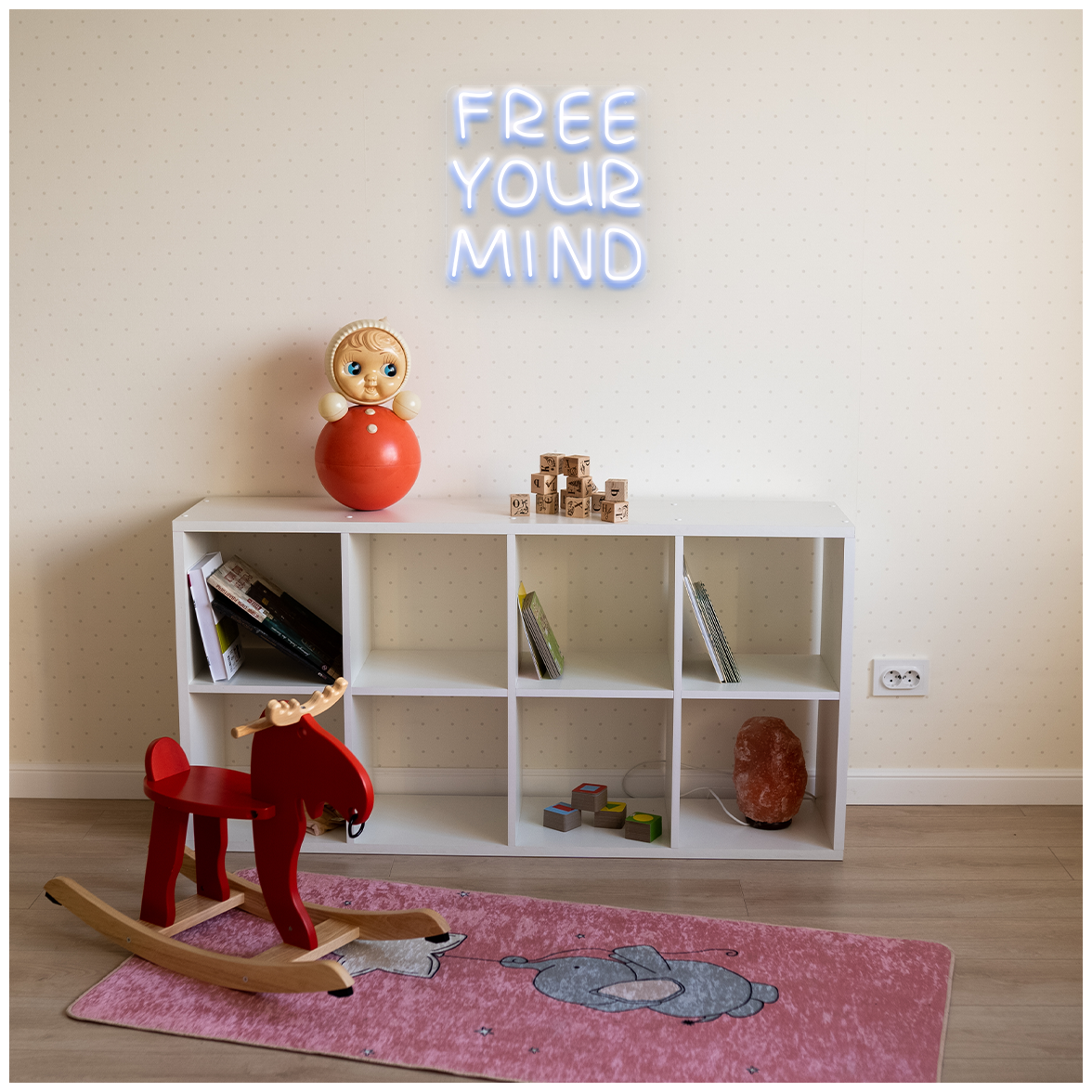 Светильник неоновый Free your mind Освободи свое сознание, 40х39 см - фотография № 6