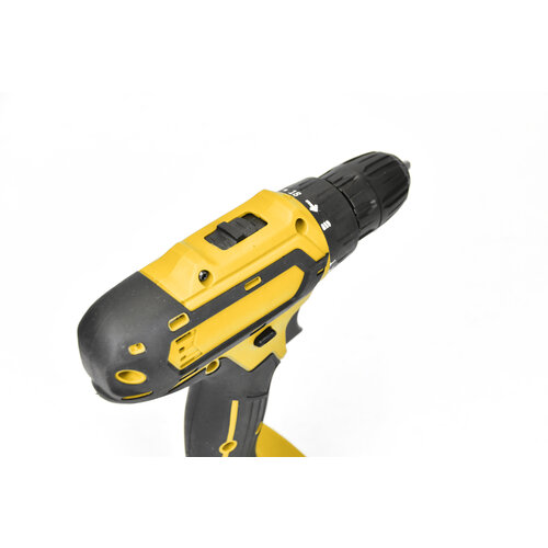 Аккумуляторная дрель-шуруповерт CPD-20V-1 1471₽