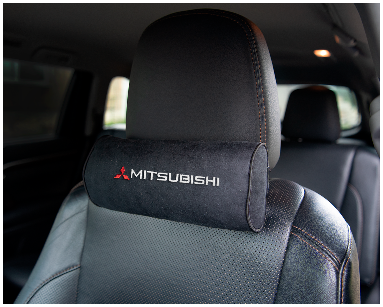 Автомобильная подушка-валик на подголовник алькантара Black c вышивкой MITSUBISHI