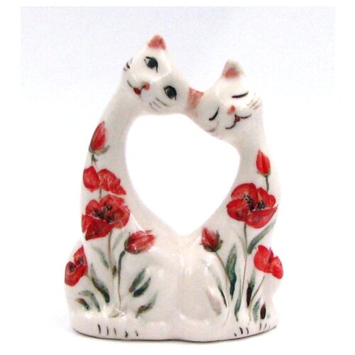 Влюбленные коты среди алых маков. Фарфоровая фигурка