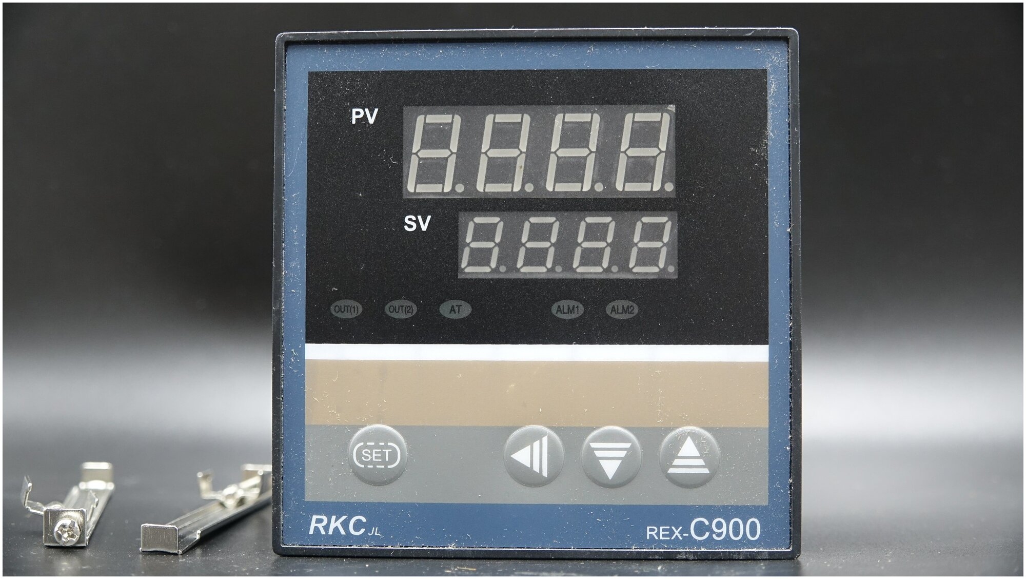 Терморегулятор/термостат REX-C900 Relay в релейным выходом - фотография № 1