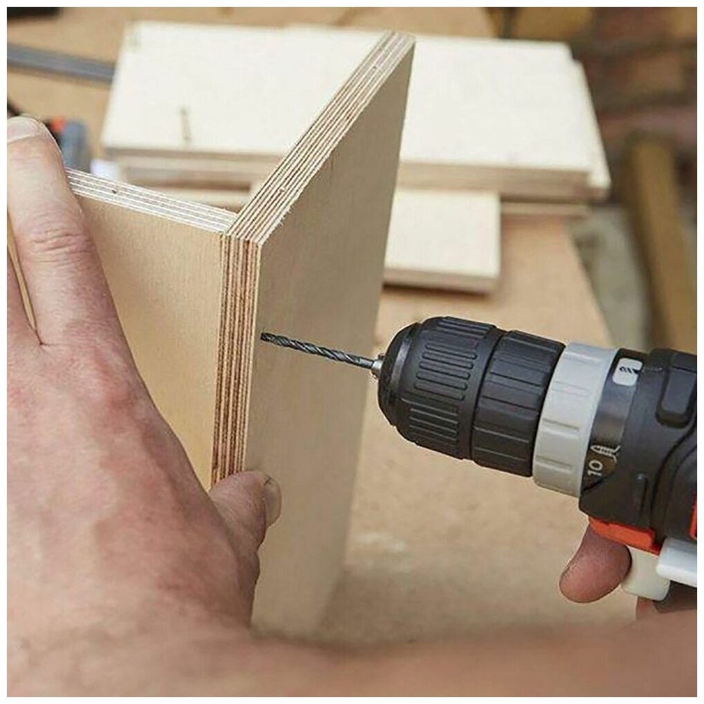 Шуруповерт аккумуляторный Black & decker - фото №5