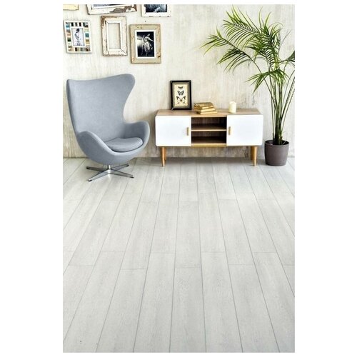 Alpine Floor Intense Зимний лес ECO 9-5