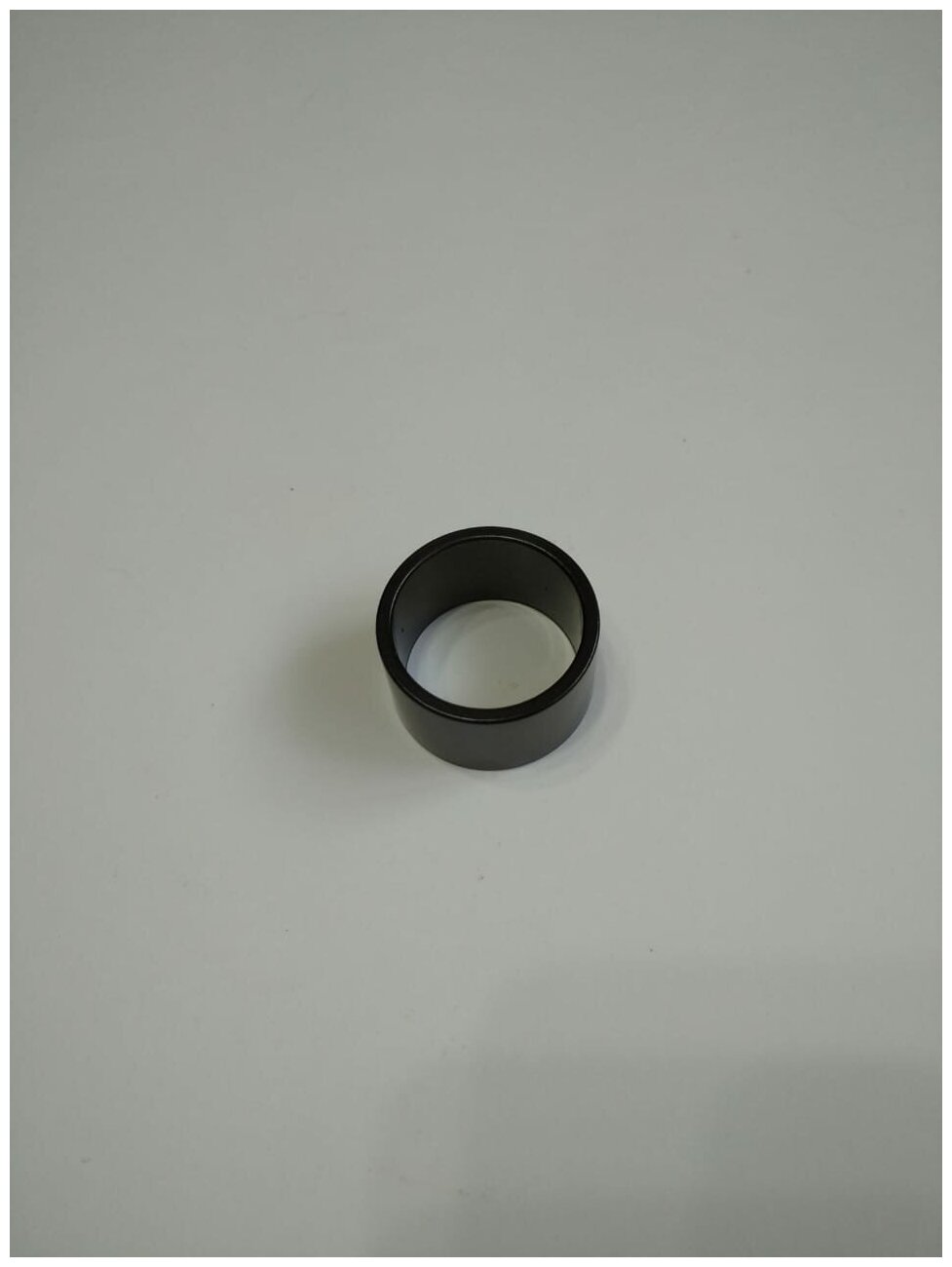 Проставочное кольцо, ширина 20мм, цвет черный.