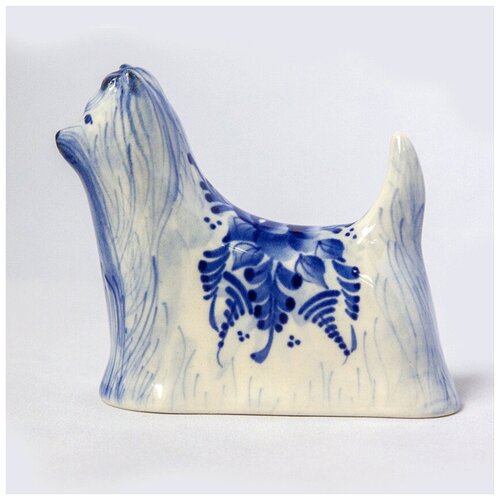 Фарфоровая статуэтка 