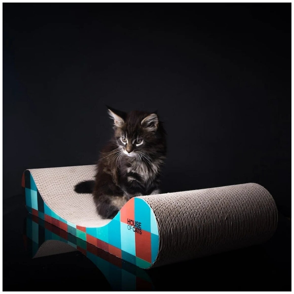 Когтеточка-лежанка для кошки, 68х13 см - фотография № 2