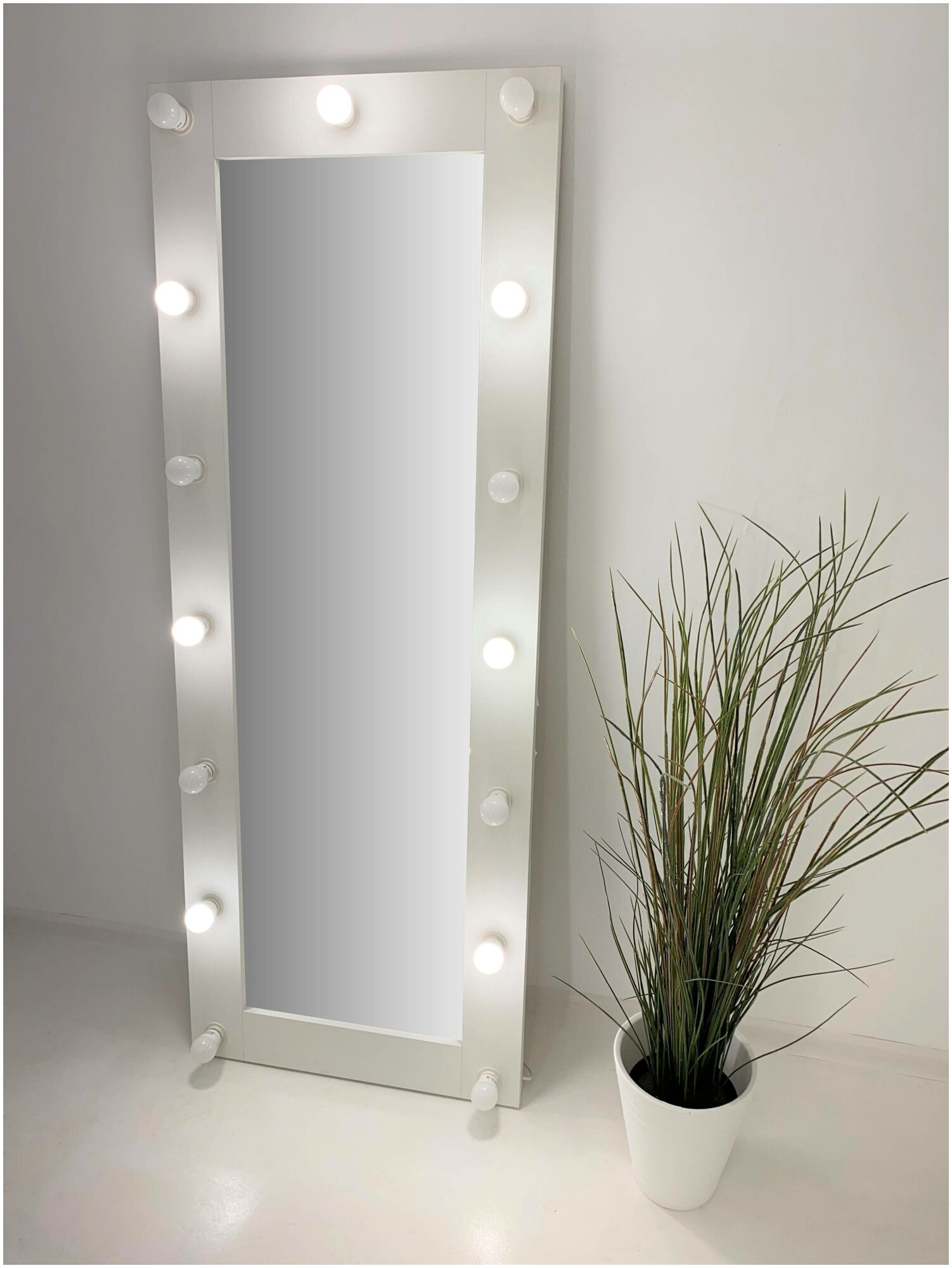 Гримерное зеркало с лампочками BeautyUp 160/60 цвет "Белый" - фотография № 3