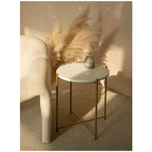 Столик кофейный круглый с белой мраморной столешницей 44 см золото