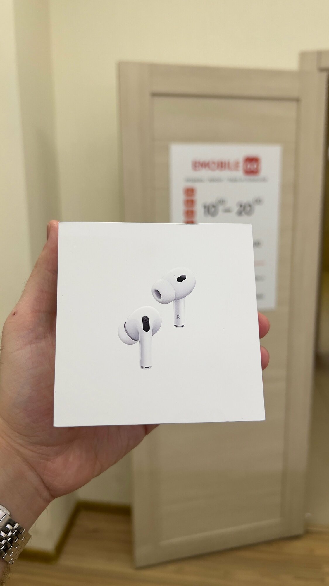 Беспроводные наушники Apple AirPods Pro 2 с зарядным футляром USB‑C (MTJV3) 2023г.