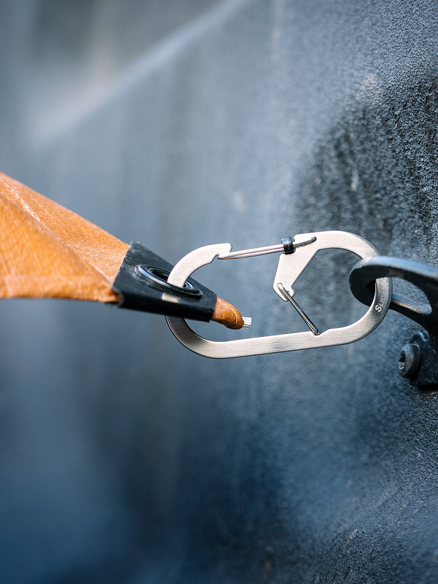 Брелок-карабин Nite Ize, серебряный — фото 1