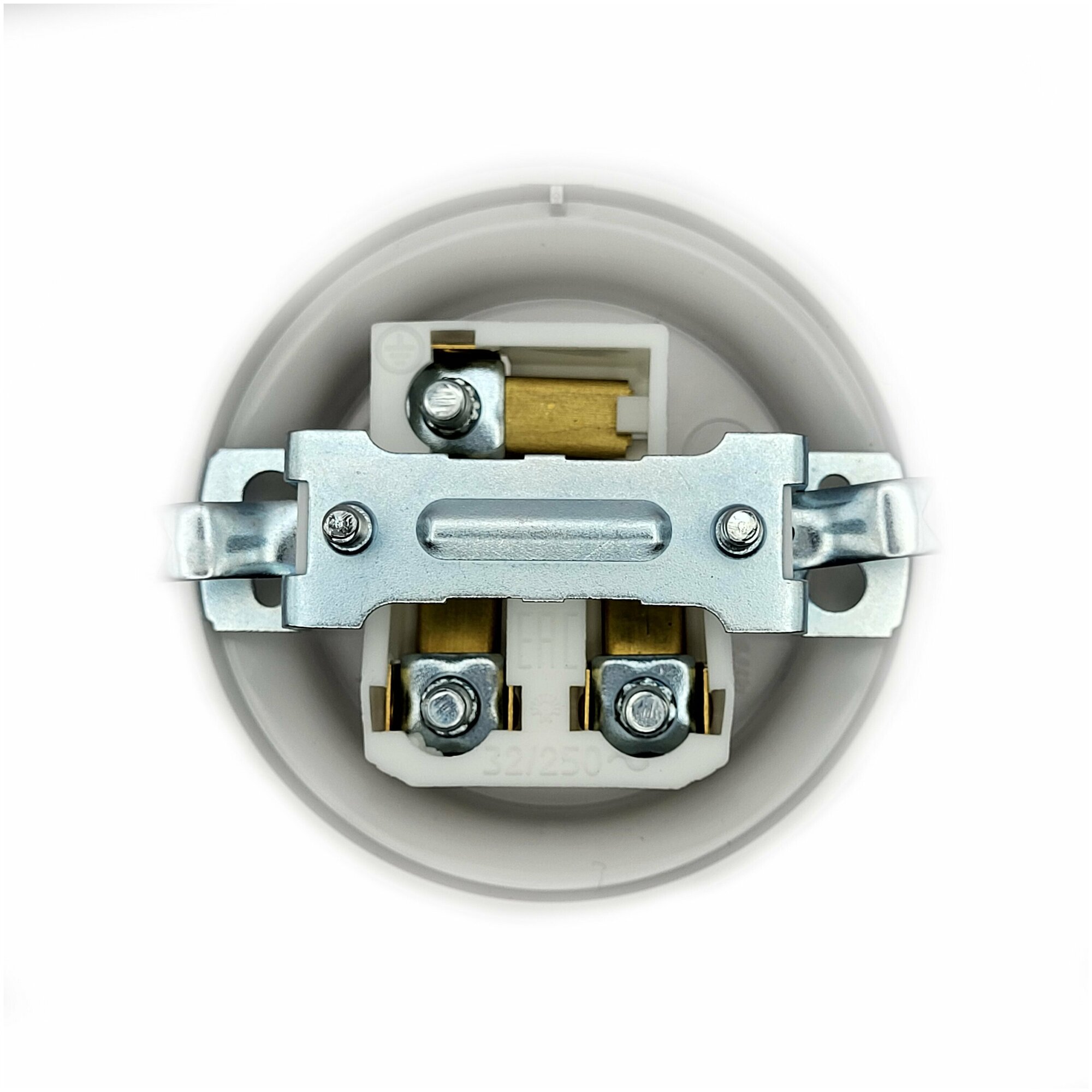 разъем DORI для электроплит РШ-ВШ 32А 220В 2P+PE скрытый с кабелем  1м белый - фото №2