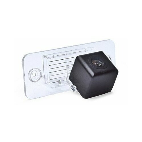 Камера заднего вида Volkswagen Tiguan 2007-2011 Фольксваген Тигуан 199000₽