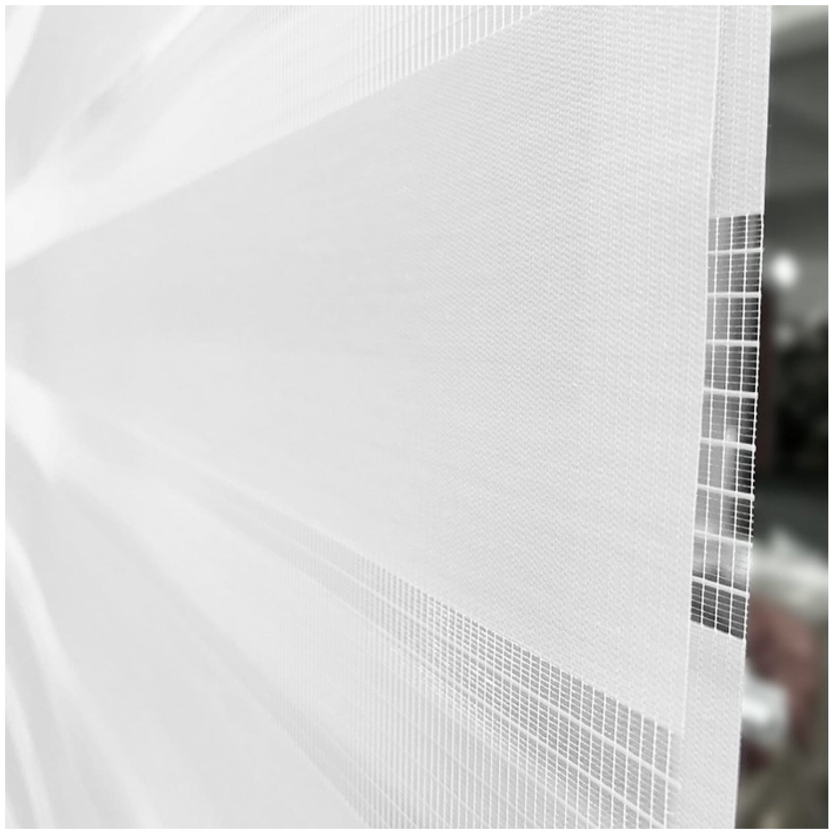 Рулонная штора Blackout с эффектом «день-ночь» Эскар Миниролло, 73х170 см, белый - фотография № 4