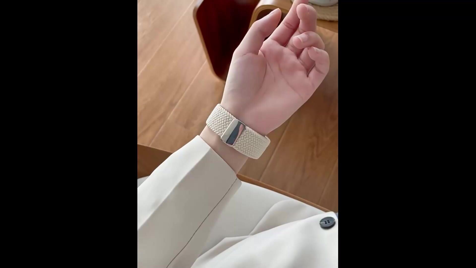 Эластичный тканевый ремешок с магнитной застёжкой для Apple Watch 1-5 6 7 8 9 серии и SE (38 / 40 / 41 мм), розовый космос — фото 1