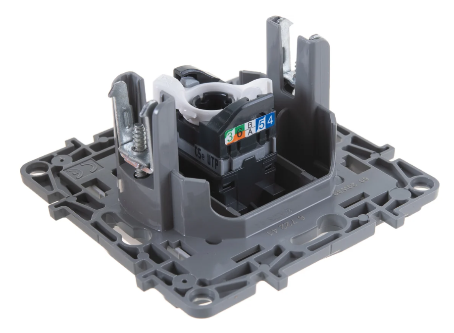 672241 Розетка RJ45 кат.5е UTP БЕЛ ETIKA — фото 1