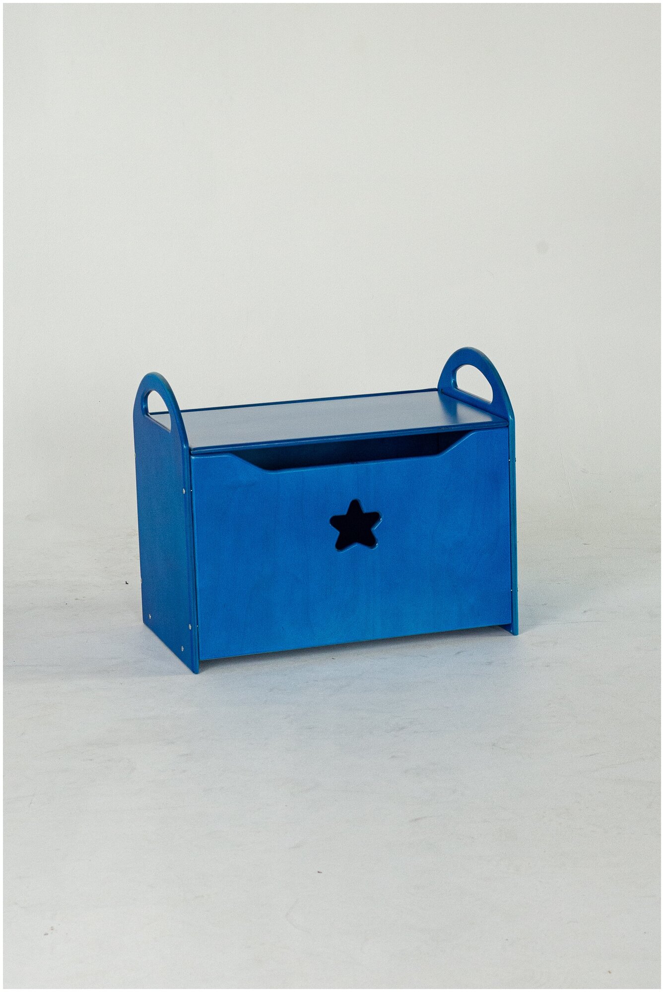 Сундук детский, ящик с крышкой, беленый дуб со звёздочкой - фотография № 1
