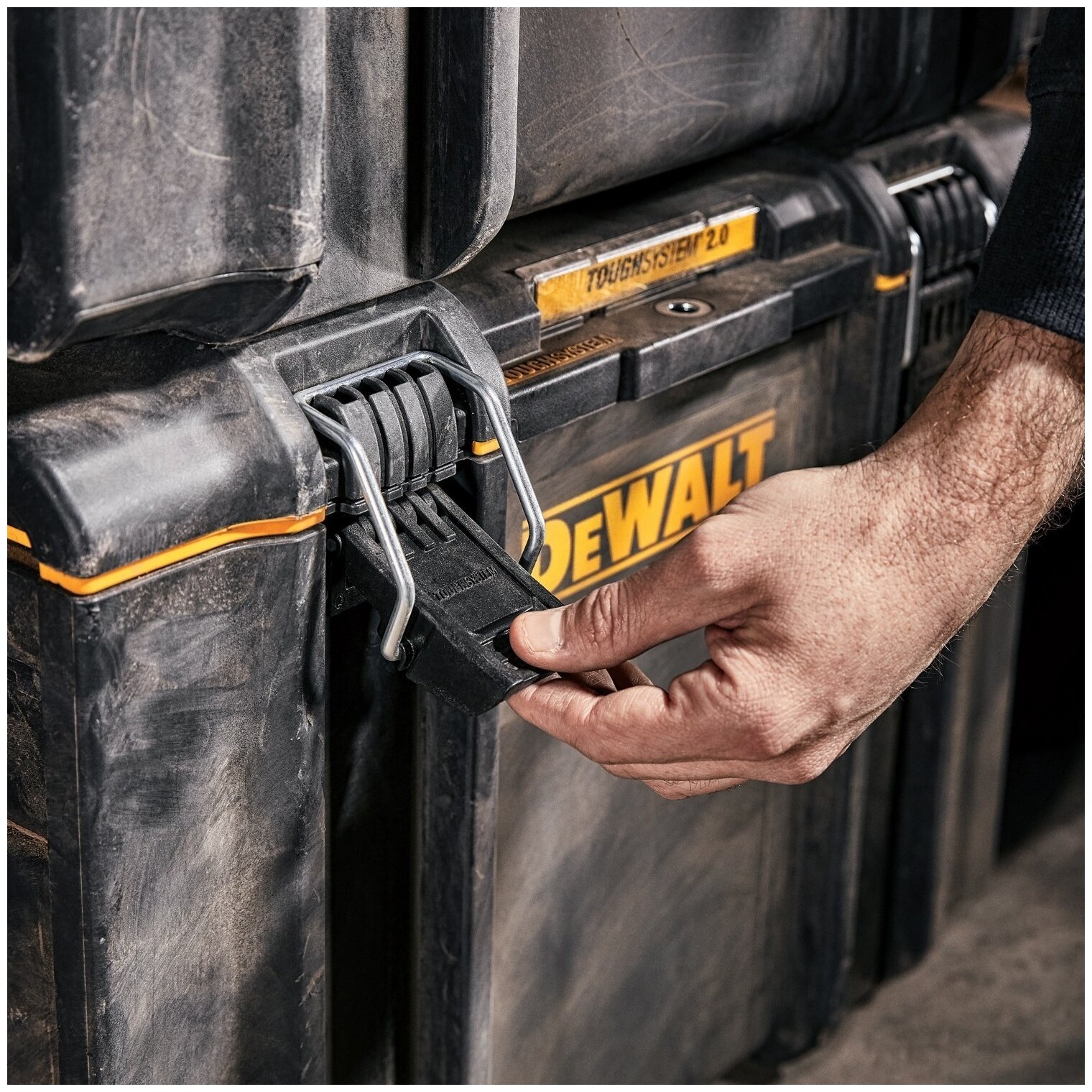 Ящик для инструмента DEWALT TOUGHSYSTEM 2.0 DWST83294-1 — фото 1