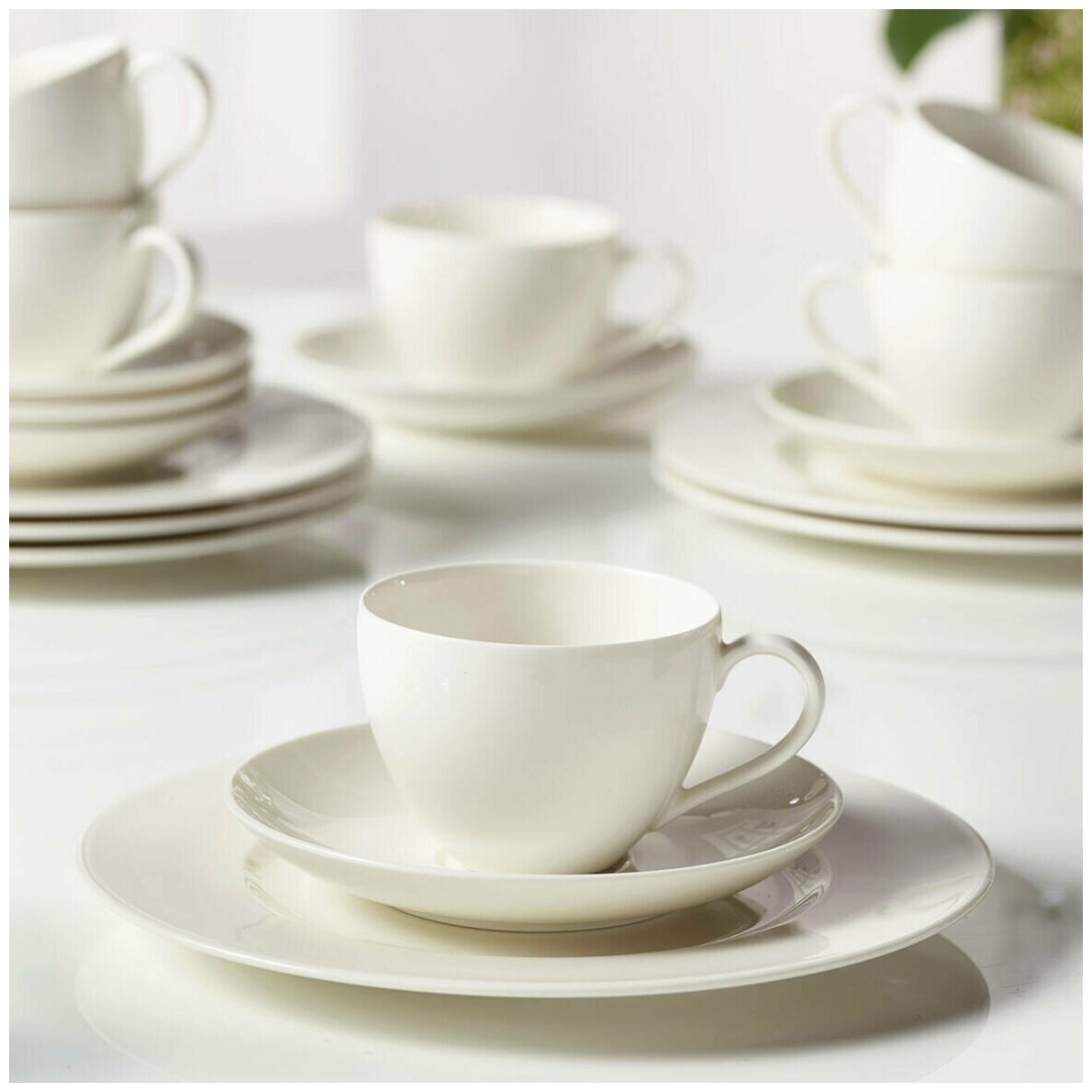 фото Набор посуды столовой из 18 предметов Basic White Coffee Set VIVO Villeroy & Boch Group, Фарфор