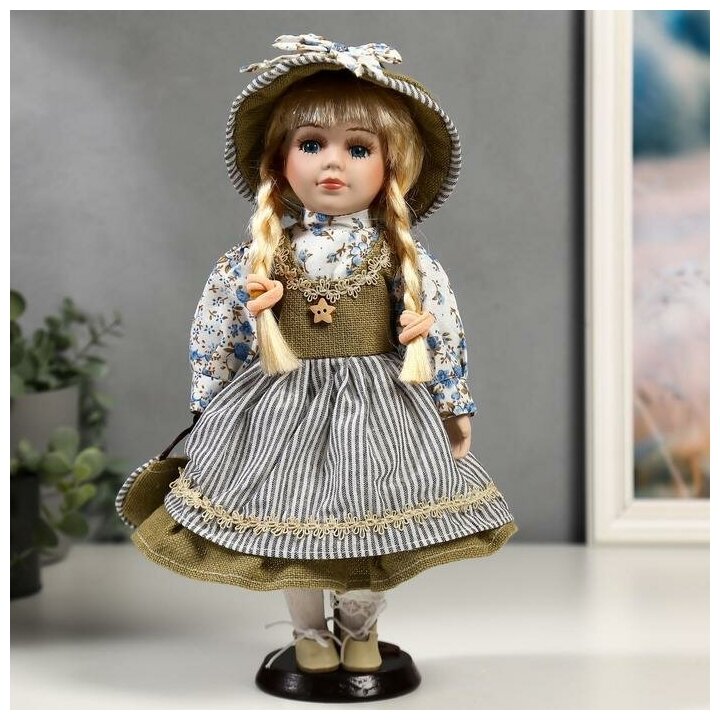 Кукла коллекционная керамика "Ирина в платье в полоску" 30 см 5053246