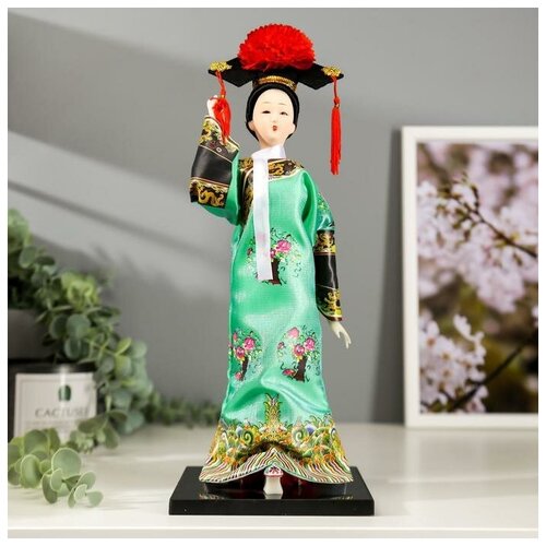 Кукла коллекционная КНР Китаянка в национальном платье 32х12,5х12,5 см (4390904)