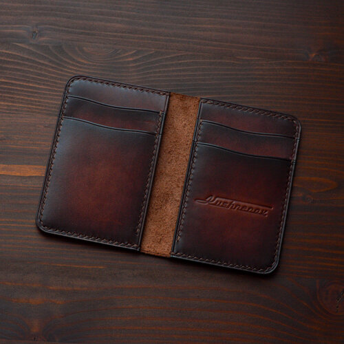 Картхолдер kushnerov cognac 4100₽