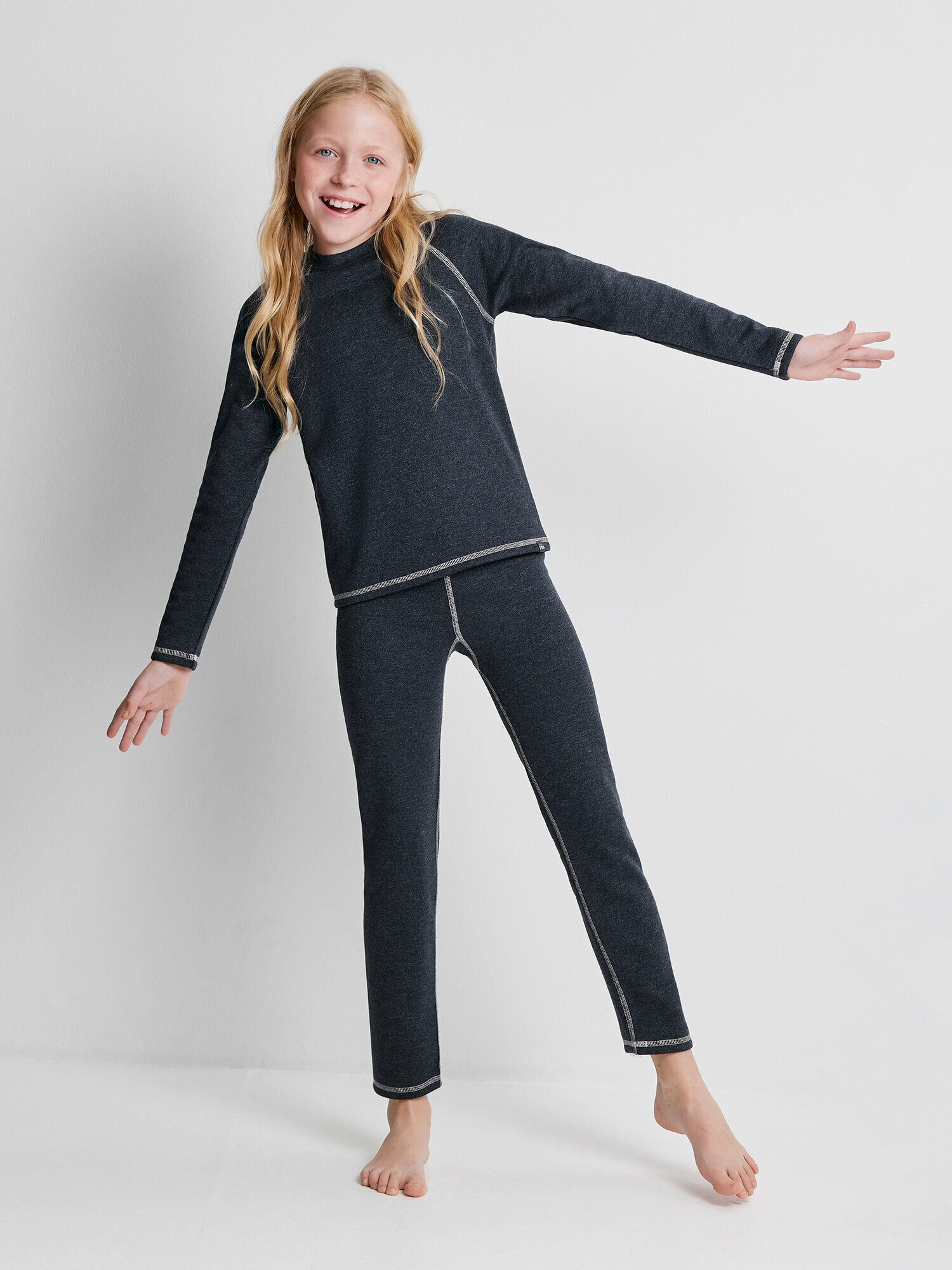 Термобрюки Acoola размер 158-164 темно-синий