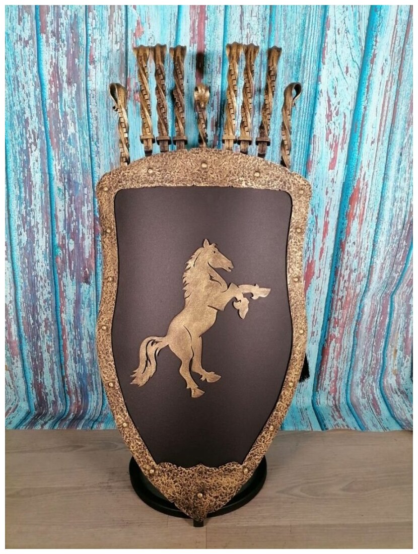 Каминный набор Щит-подставка Конь на 6 шампуров Арарат