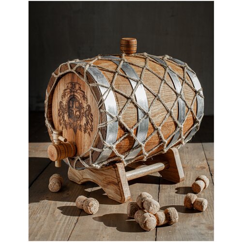 Бочка из кавказского дуба ЛЕР 10 литровая с гравировкой.