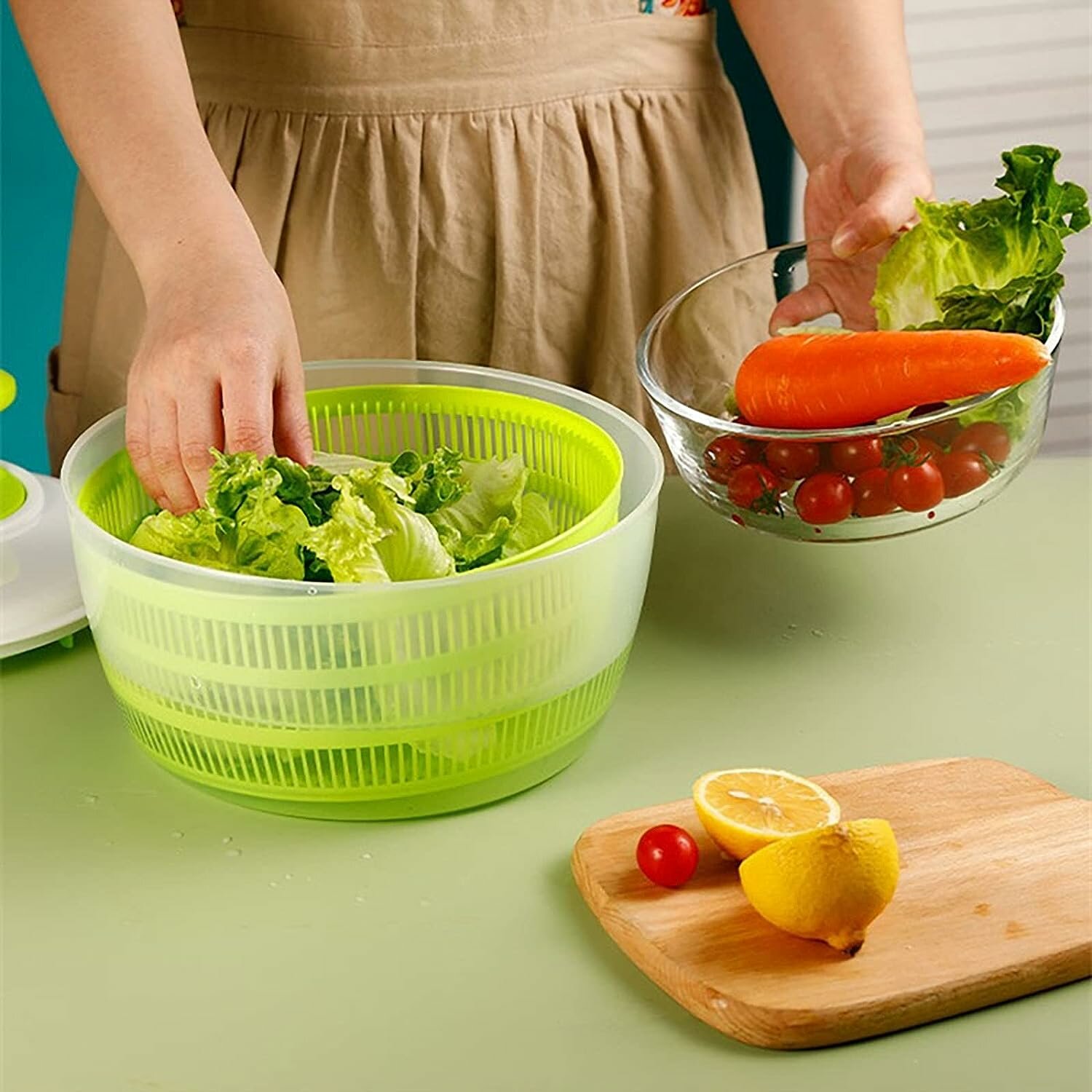 Сушилка для салата и зелени / ручная сушка для овощей / центрифуга для фруктов и ягод / мойка / 4л. - фотография № 6