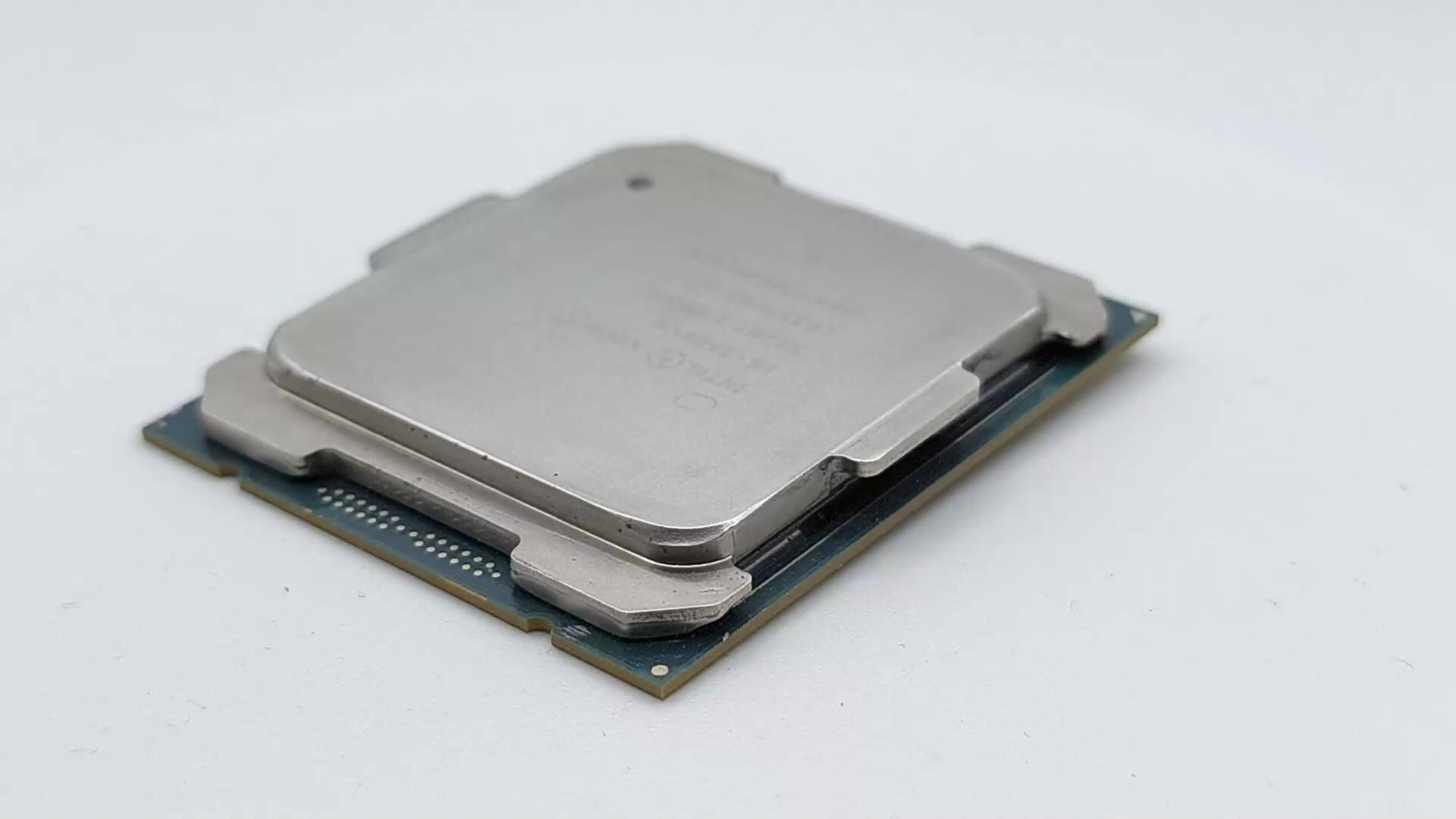 Процессор Intel Xeon E5-2680v4 OEM lga 2011-3 turbo 3.3 ghz 14/28 120w SR2N7 — фото 1