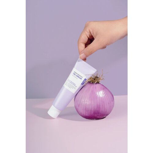 Гель-крем IsNtree Onion Newpair Gel Cream с экстрактом лука против воспалений для ровного тона, 50 мл