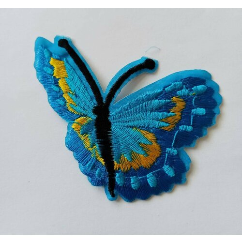 Термонаклейка , нашивка(бабочка) бирюзового цвета