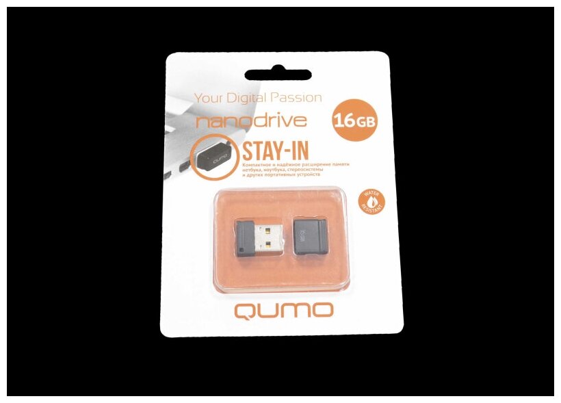 Флешка Qumo nanoDrive