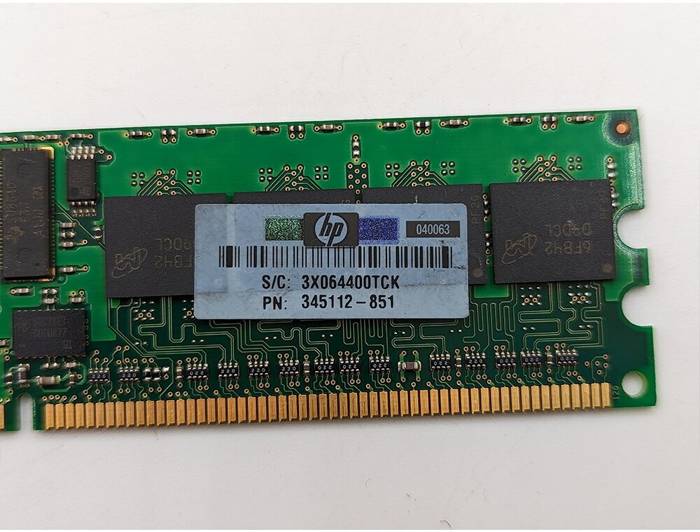 345112-851 Оперативная память HP 512MB PC2-3200 DDR2-400MHz ECC Registered