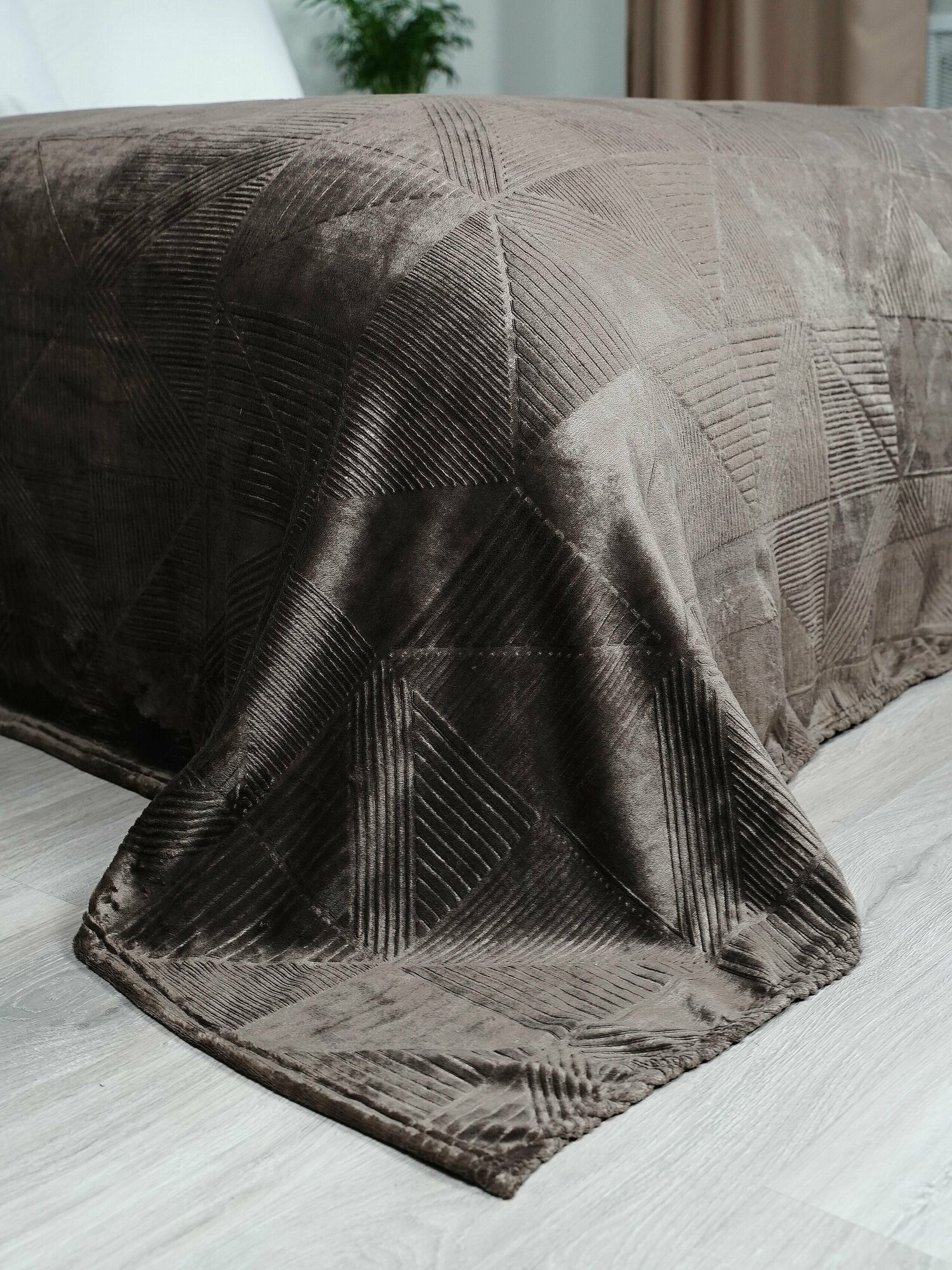 Плед на кровать плюшевый флисовый Домино 84 150х205 см. - фотография № 6