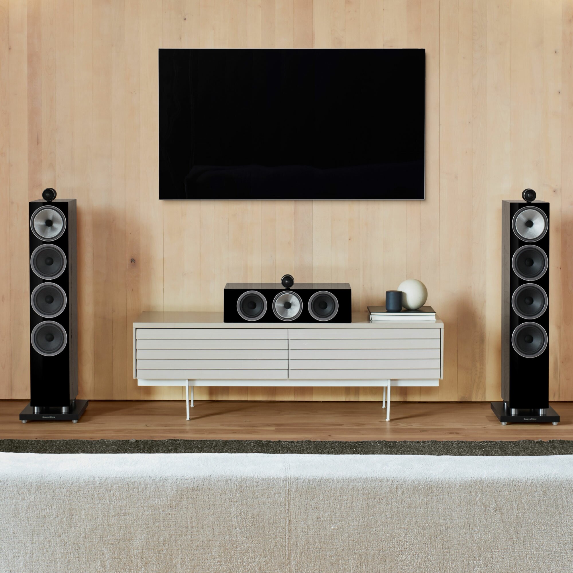 Акустическая система Bowers & Wilkins 702 S3 Glossy Black