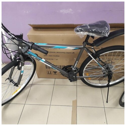 Велосипед Life 26 18 скоростей черно-голубой 1199900₽