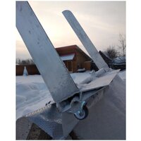 Приспособление-скребок для уборки снега с крыши с колесиками, 4 метра