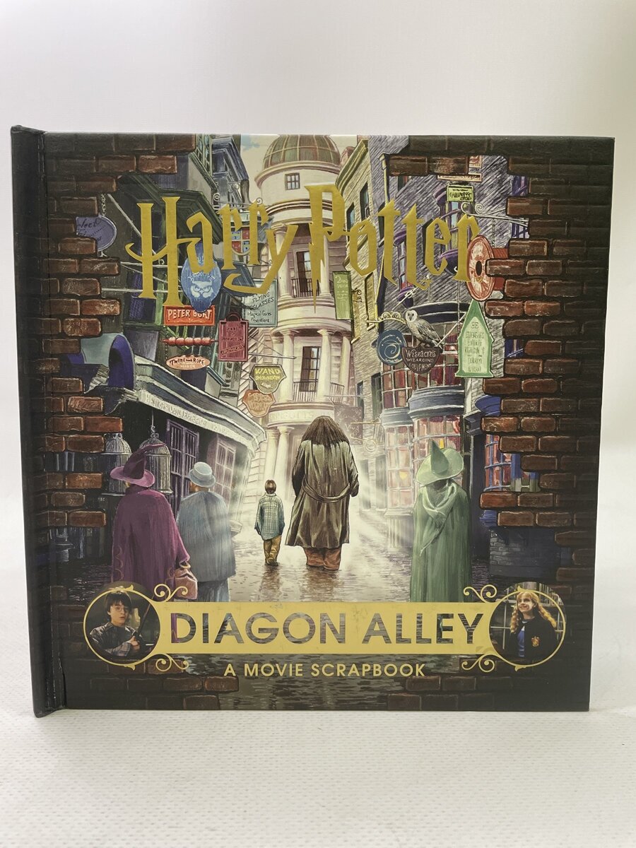 Harry Potter - Diagon Alley: Movie Scrapbook (HB) - фото №3
