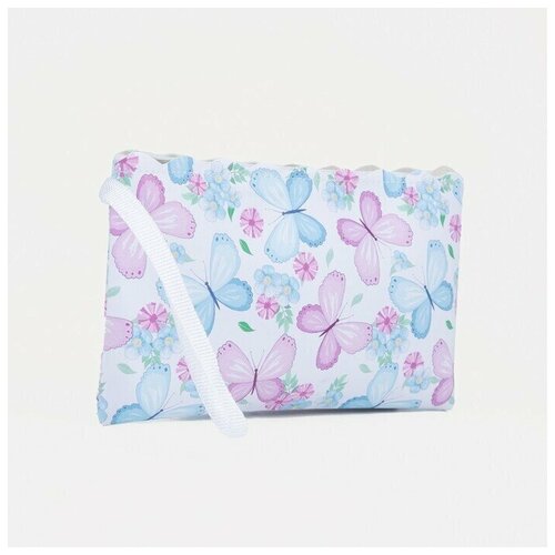 фото Косметичка голубой, белый нет бренда