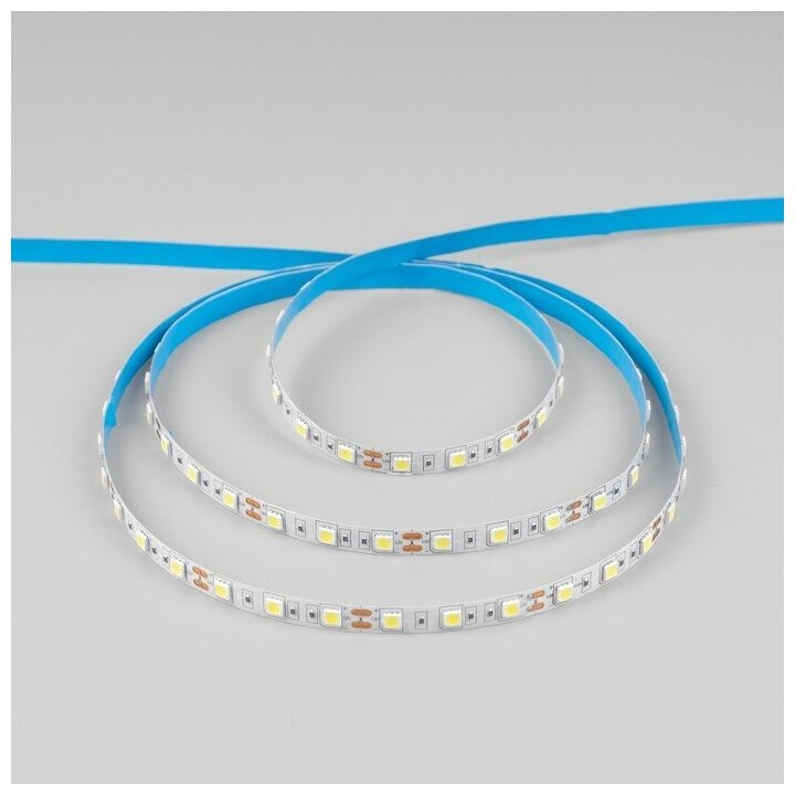 Светодиодная лента OGM 14,4W/m 60LED/m 5050SMD холодный белый 5M - фото №3
