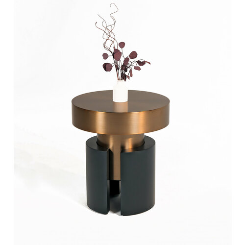 Дизайнерский журнальный столик Doha