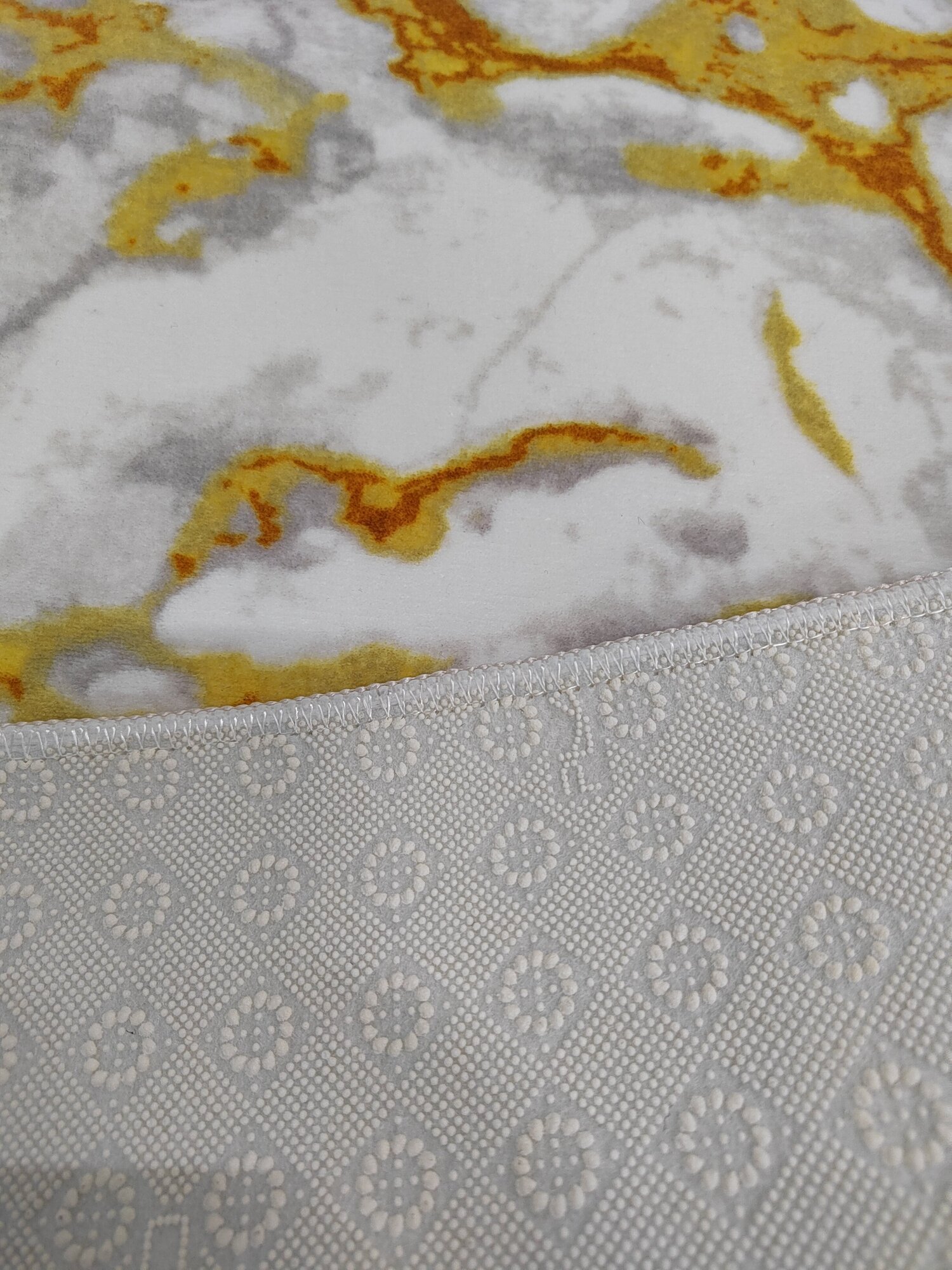 Ковровое покрытие SOFT 3072-32 цвет белый с золотом 80*300см - фотография № 6