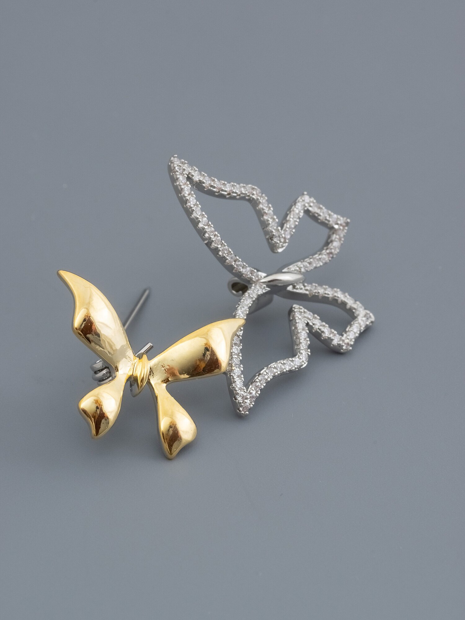 Брошь ЖемАрт, кристалл, серебряный, золотой — фото 1