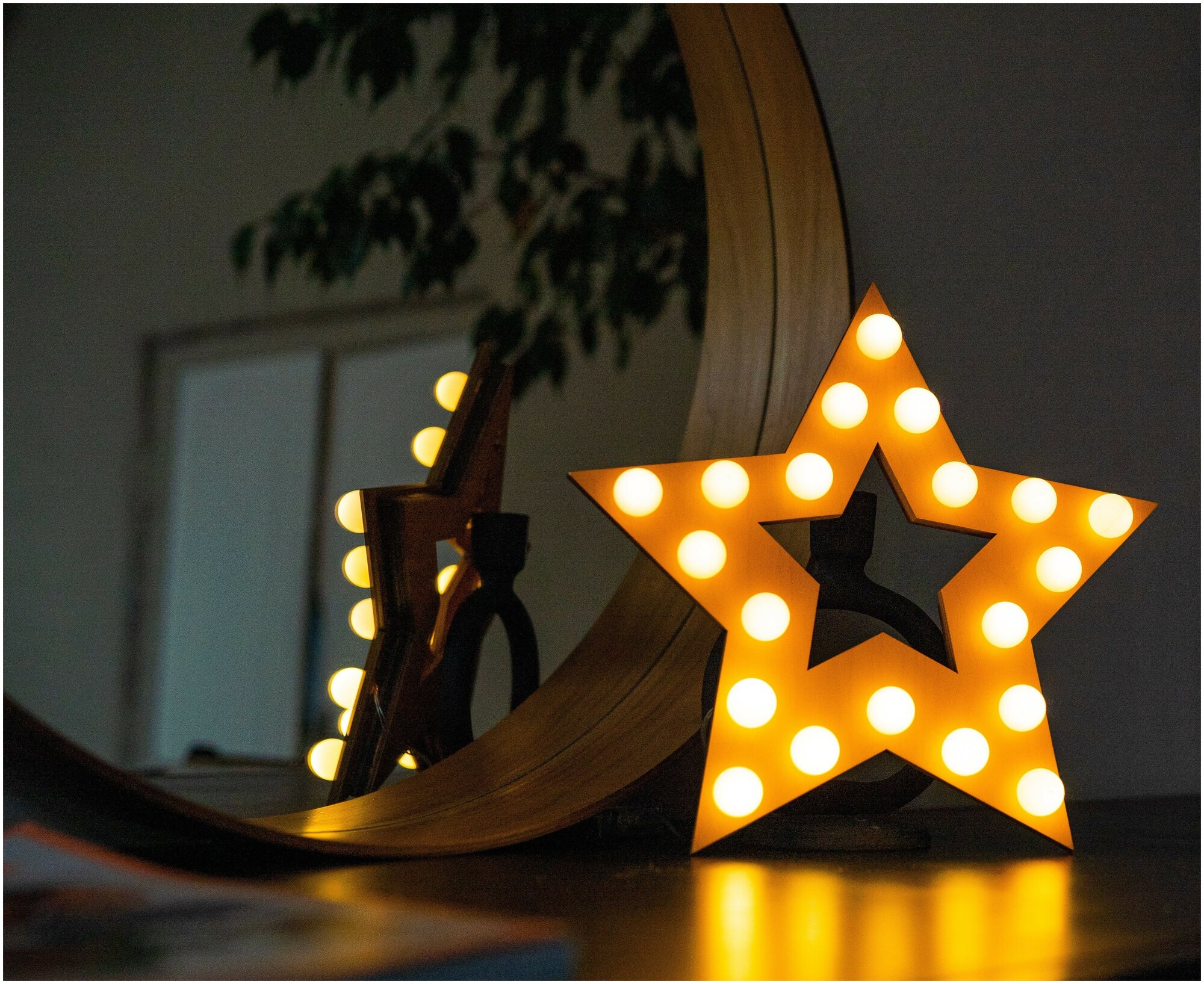 Светильник светодиодный Звезда, 30х28.5 см - фотография № 2