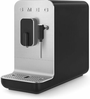 Кофемашина Smeg BCC02EGMEU — купить в интернет-магазине по низкой цене на Яндекс Маркете