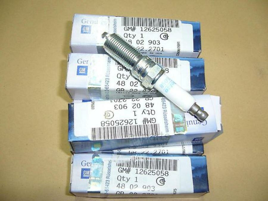 GENERAL MOTORS 12625058 свеча зажигания
